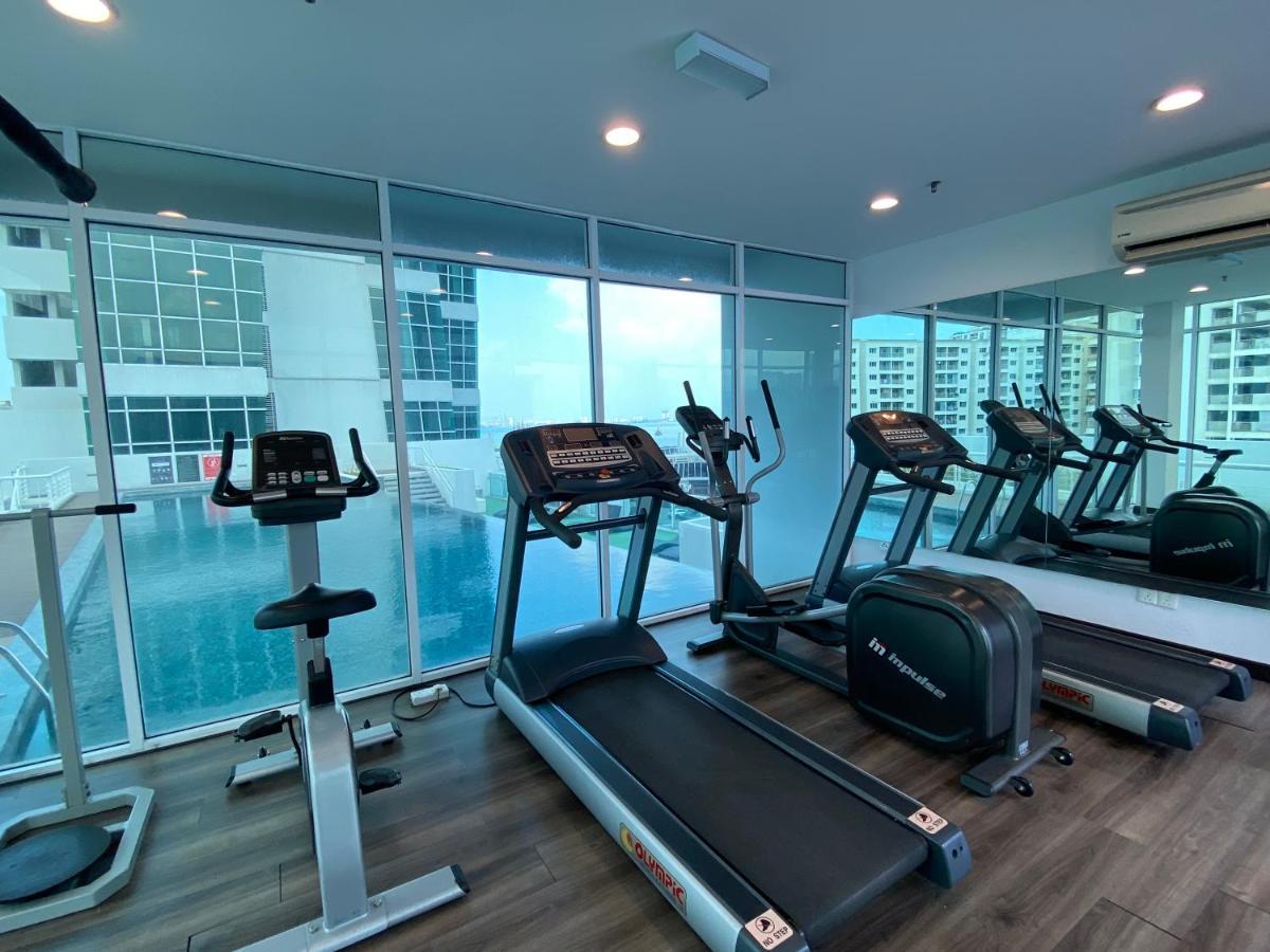 Maritime Suites Duplex Marvelous Sea View George Town Buitenkant foto